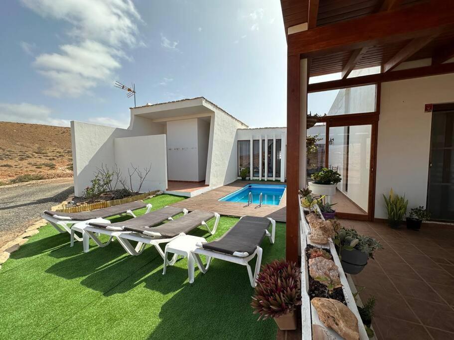 Private Villa With Pool In The Mountains Pájara المظهر الخارجي الصورة
