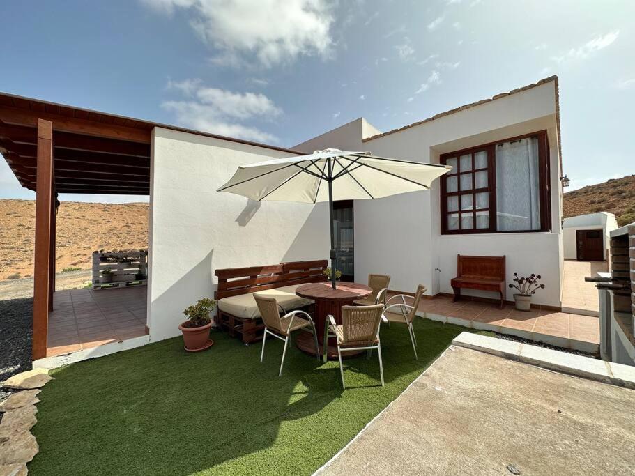 Private Villa With Pool In The Mountains Pájara المظهر الخارجي الصورة